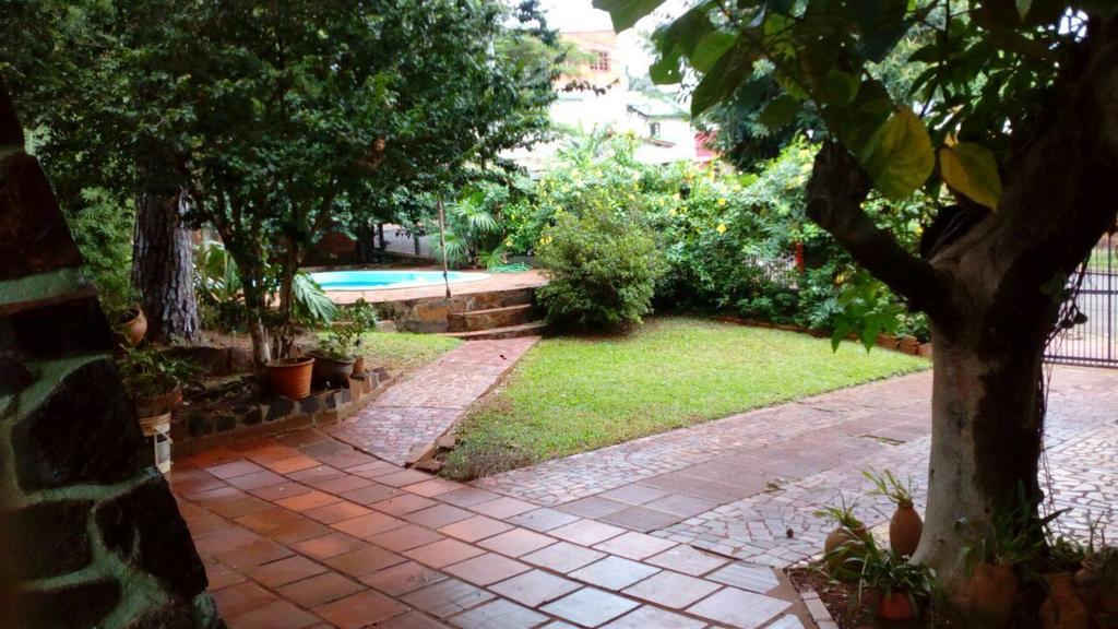 Tucan Hostel Puerto Iguazú Exteriör bild
